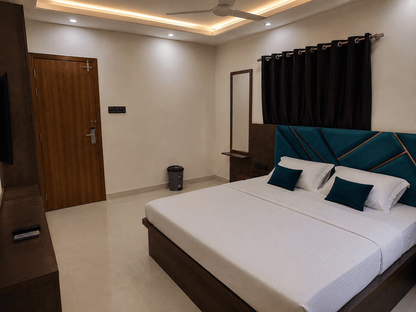 Double Bed Room at The City Crown Resort